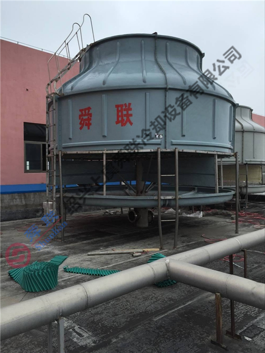 不锈钢支架冷却塔2 - 副本.jpg